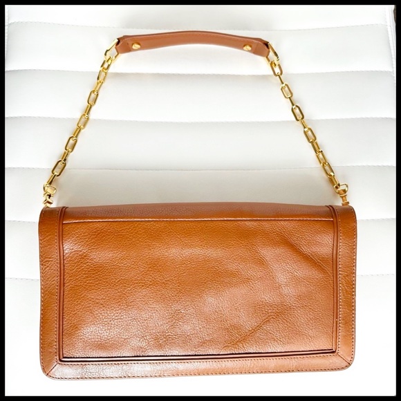 Tory Burch Reva Clutch in Tan Leather & Gold. - Picture 10 of 10